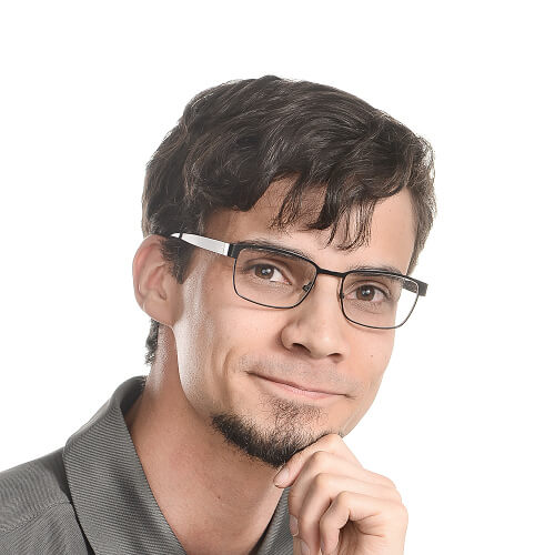 Headshot of Bryan Heilala.