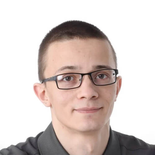 Headshot of Dmitri Akhonen.